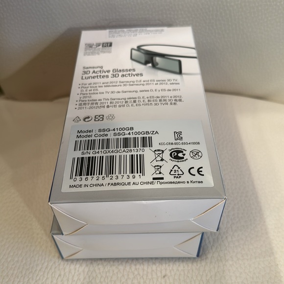 Samsung 3D Active Glasses SSG-4100GB NWT in sealed box x 2 - Picture 4 of 6